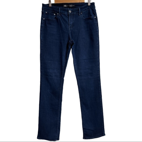 LEVI’S DENI CURVE CLASSIC RISE STRAIGHT WOMEN’S STRETCH JEANS SIZE 12/31 - Picture 1 of 14